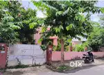 Plot with old house on it for sale. House can be demolished/renovated