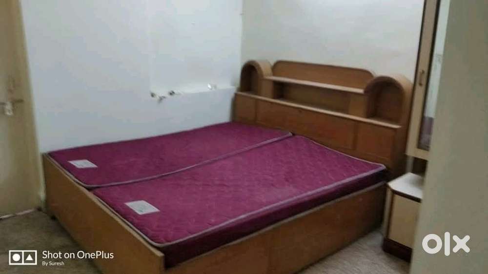 2 BHK FURNISHED FLAT IN SAKKARDARA LOCATION NAGPUR.