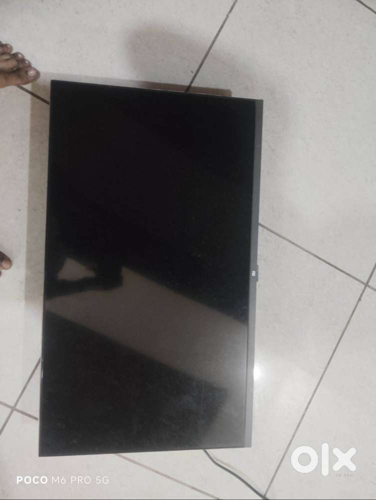 MI ANDROID TV 32 INCH