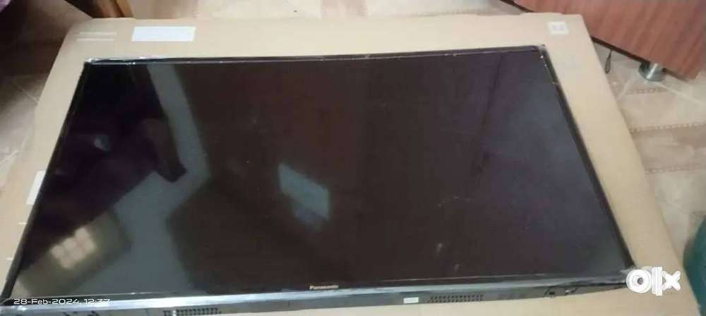 Used Panasonic Smart TV 40 inch BOARD