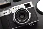 Fujifilm X100V 26.1MP Fuji Camera Silver w Box From JAPAN MINT SC 8400