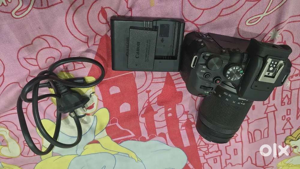 Canon camera modal no. R10