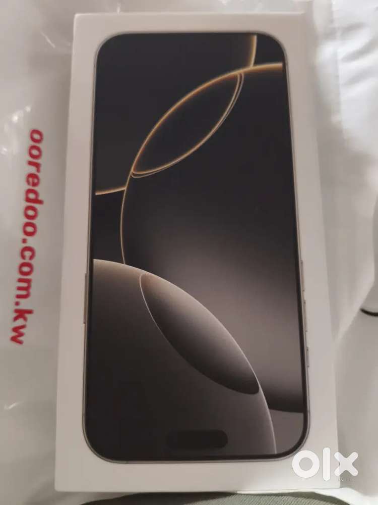 16pro max 512 natural titanium brand new un boxed