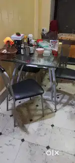Dining table with 6 chairs
