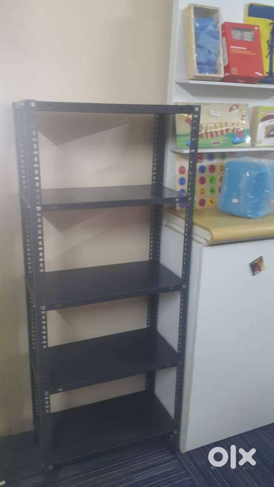 free home delivery. 5 shelf steel rack for sales.new
