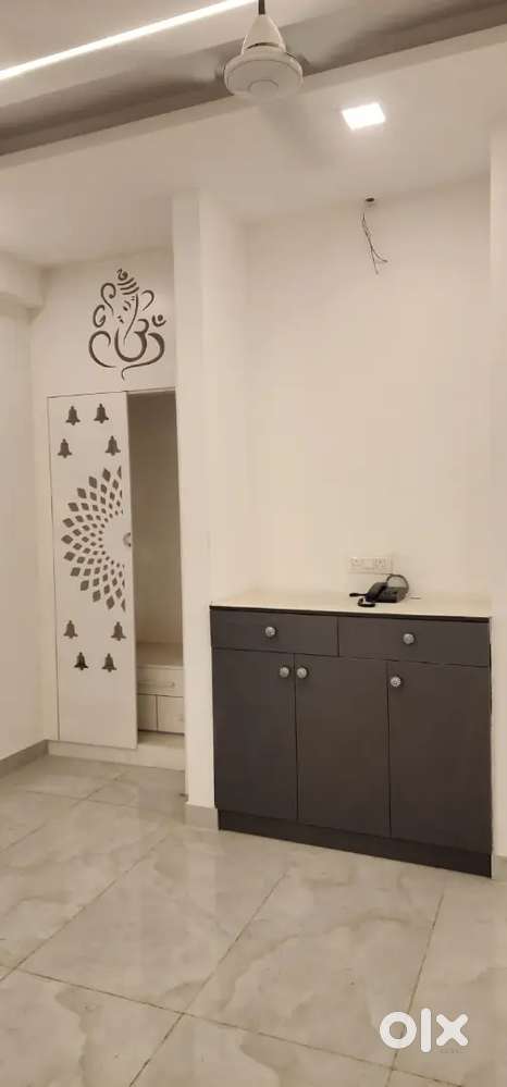 3bhk unfurnished flat for rent near it park