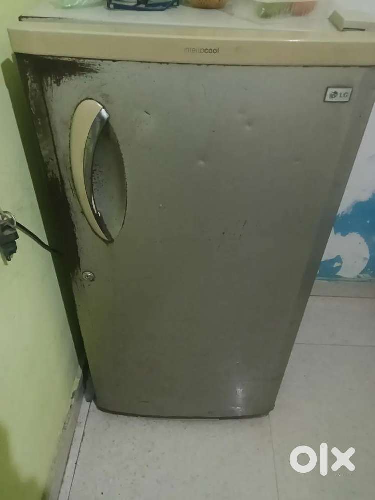 Lg freedge good condition