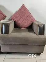 2single seater sofa