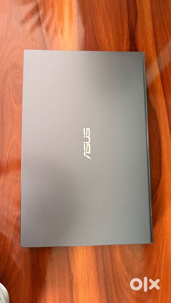 Asus vivoBook laptop new unused