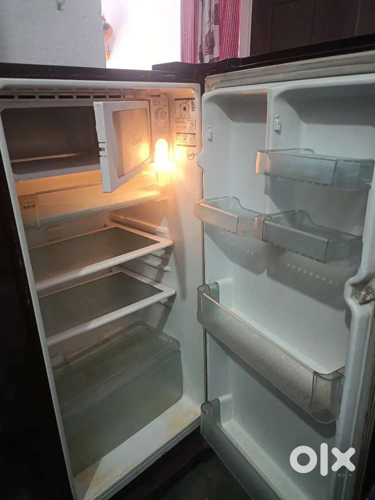 LG fridge  Ek dam acha