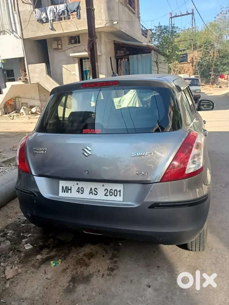Maruti Suzuki Swift 2017 Petrol 80000 Km Driven