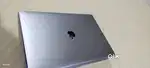Apple MacBook Pro i7 16gb 1Tb touch bar