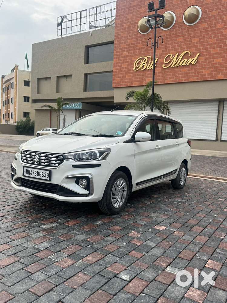 Maruti Suzuki Ertiga 2022 CNG & Hybrids 22000 Km Driven