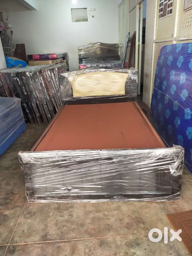 Factory price sale cot and all furnitures