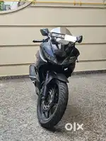 Yamaha R15 V3 dark edition