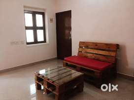 Pg mens hostel service appartment Tnagar