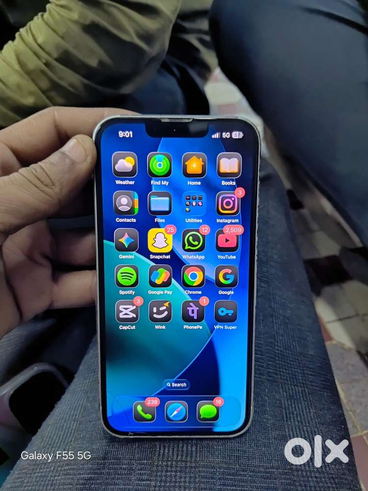 I phone 13 (128GB) urjent sell