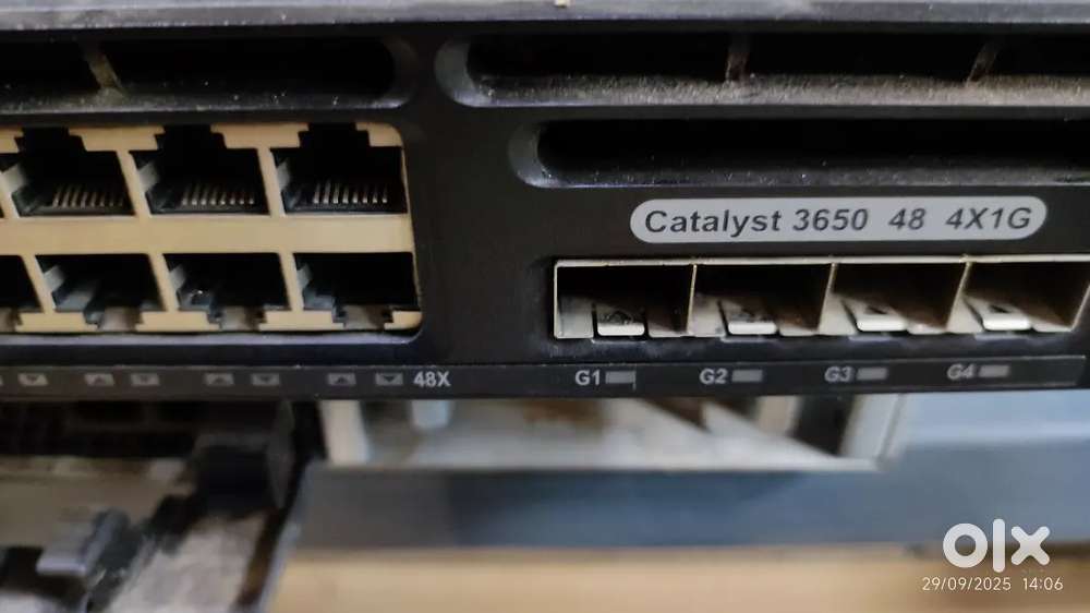 Cisco Catalyst 3650 48port L2 switch / Cisco Catalyst 3850 24port PoE