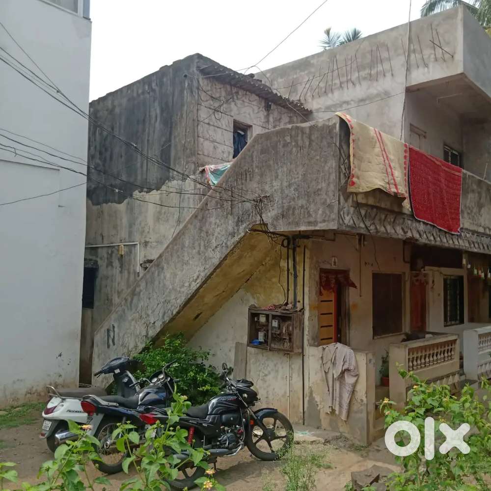 Prime location arjunt selling