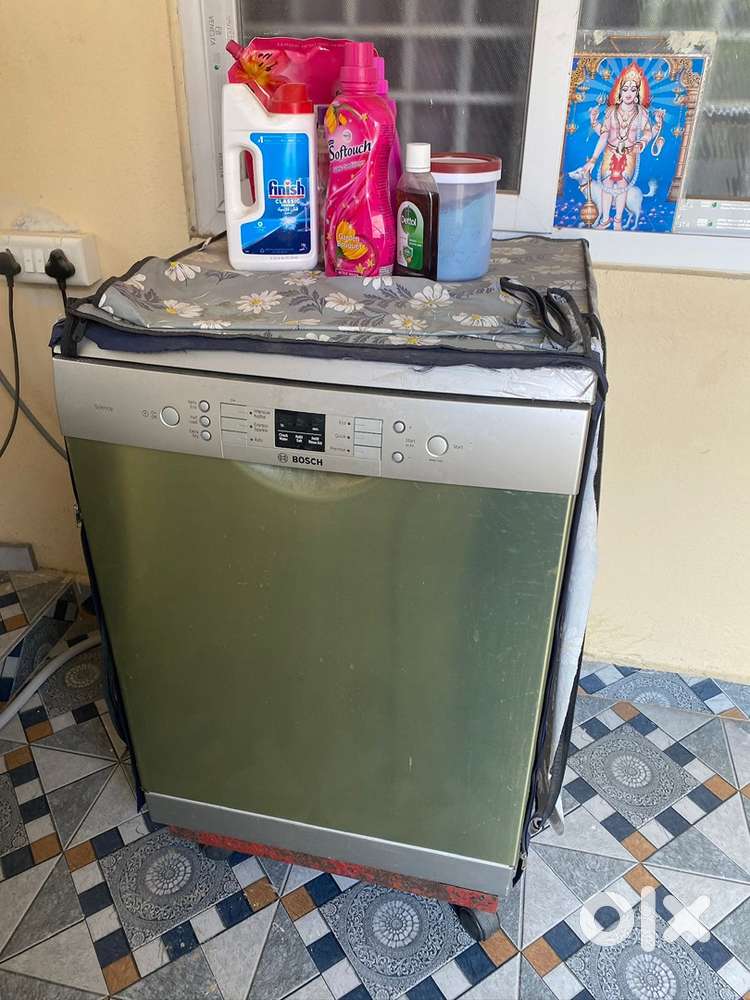 BOSCH DISWASHER 13P SMS66GI0TT