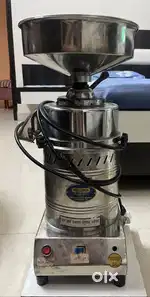 घरेलू आटा चक्की