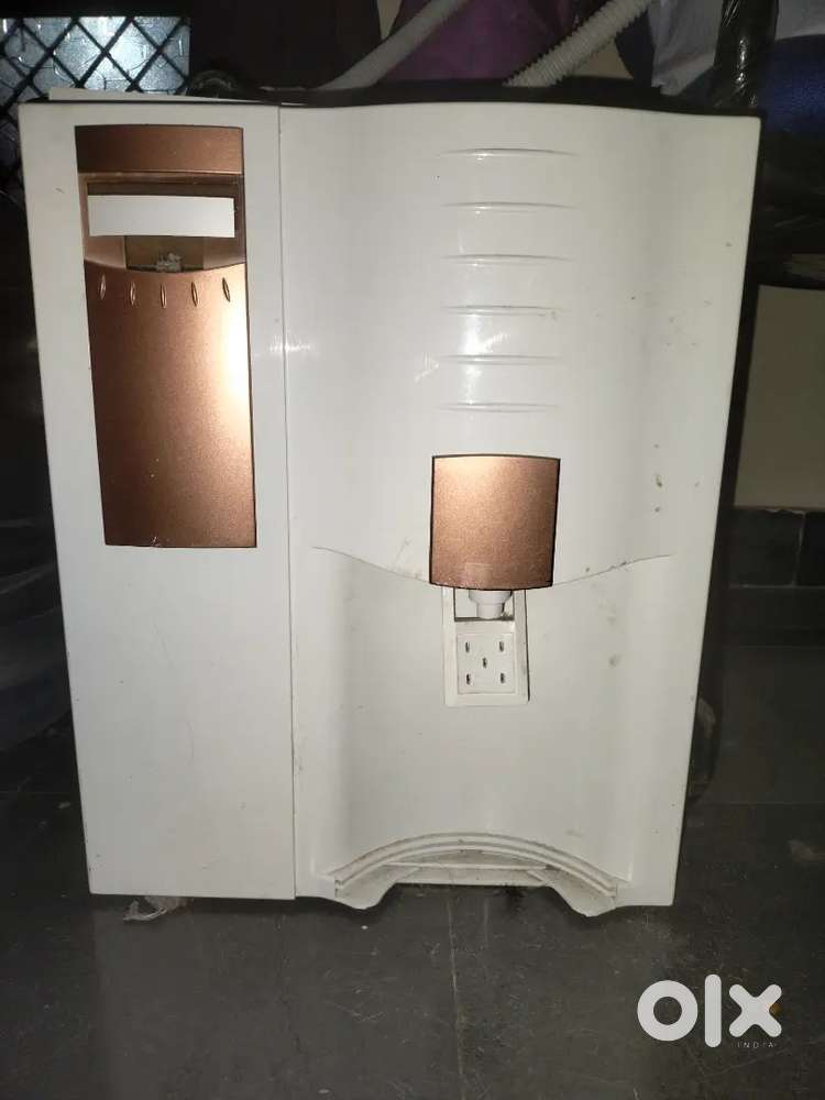 2 Water filter with neat and clean condition Each cost 5000
