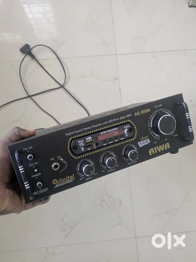 Aiwa 100w amplifier with Bluetooth, aux, remote