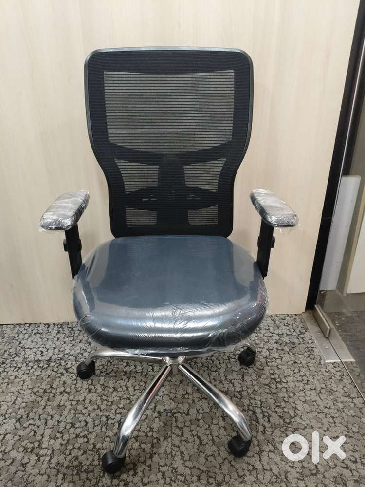 Refurbished ergoline brand office chair at low price 2 year warranty