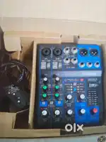 YAMAHA mixer with iRig 2 in unused condition