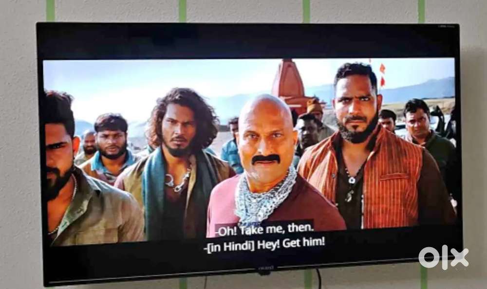 40 inch smart android frameless led tv with 600 channel