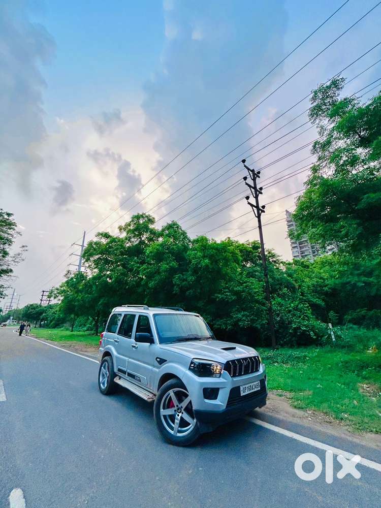 Mahindra Scorpio s11 Classic convart 2022 Diesel 82000 Km Driven