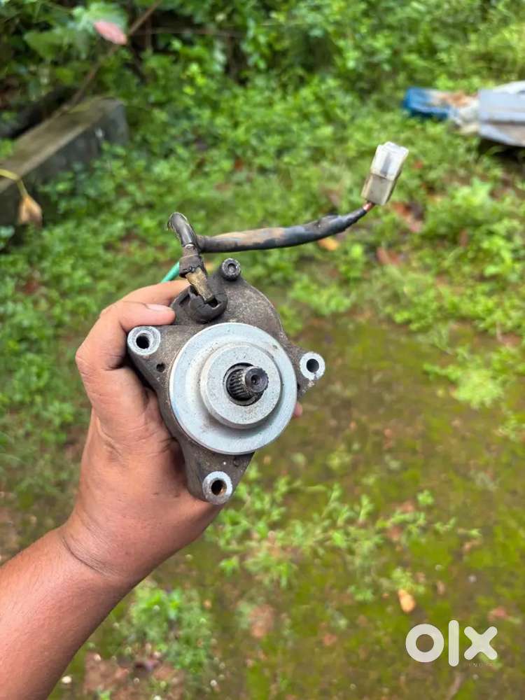 Alloy and sarting motor