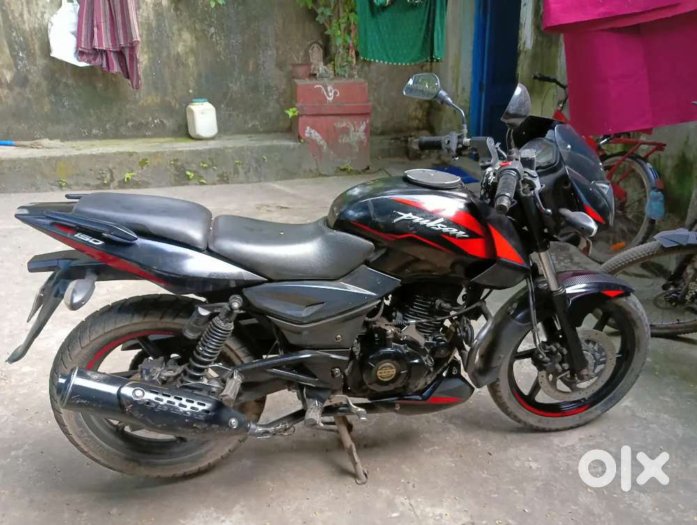 BAJAJ PULSER 150 TWIN DISC (ABS)