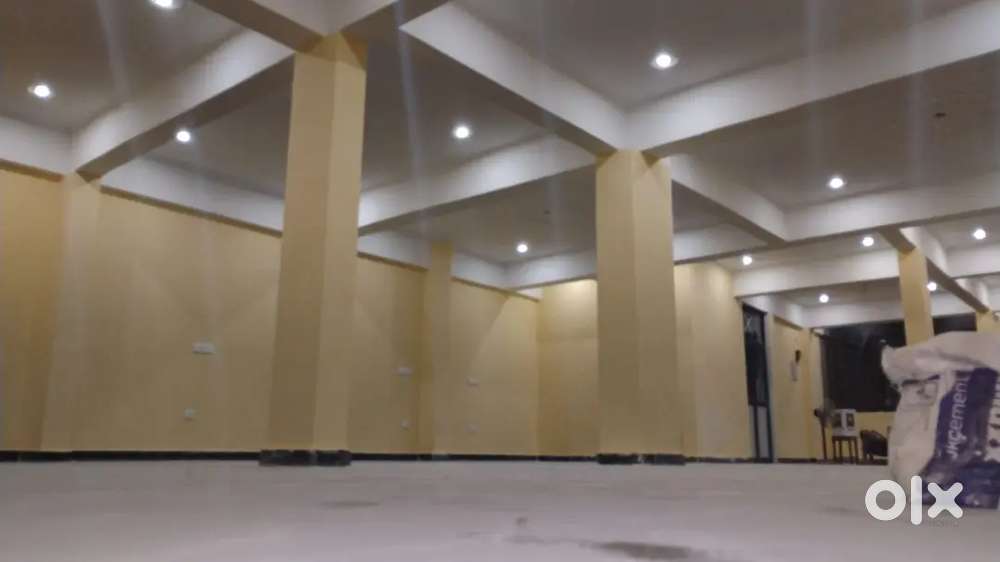 200 gazz commercial space