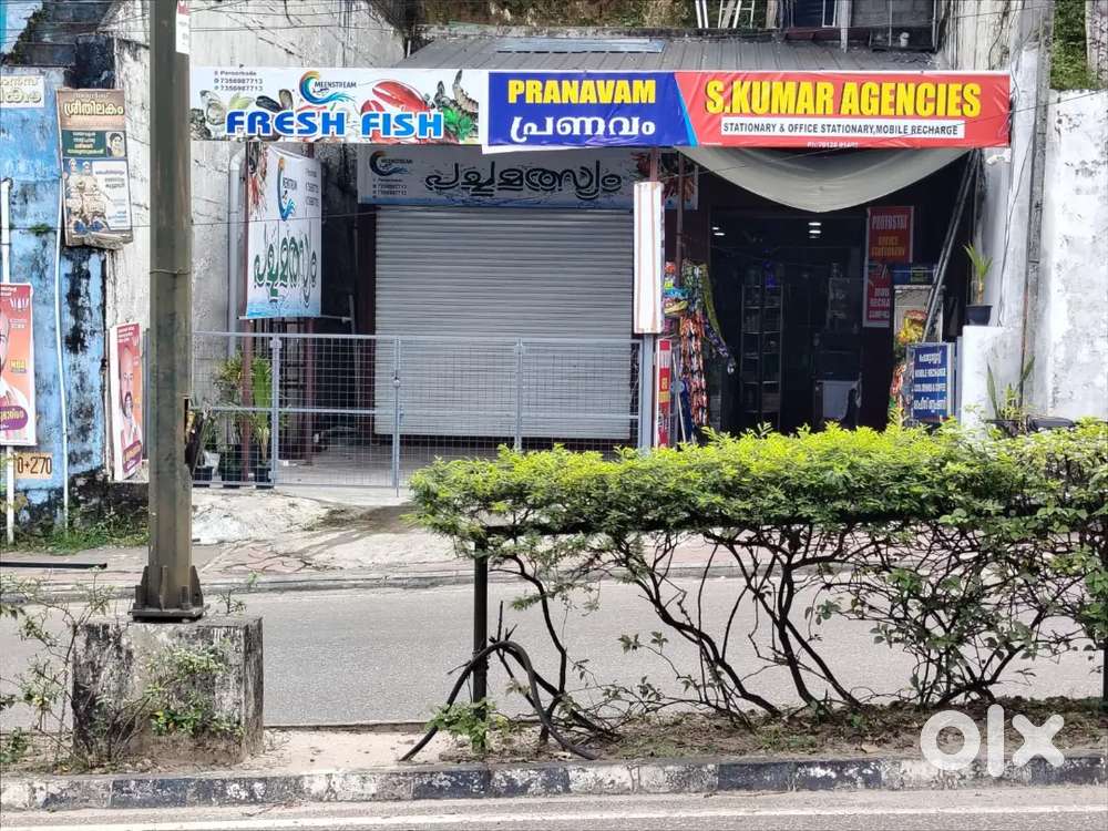 Sheeted building for rent