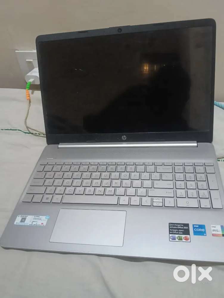 HP FERGOAN i5 8 gb Ram 512 SSD