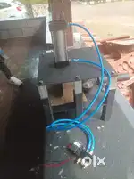 Automatic sugarcane bud cutter machine