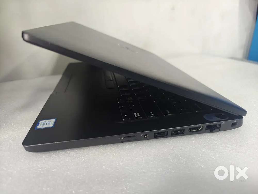 DELL 5400 laptop