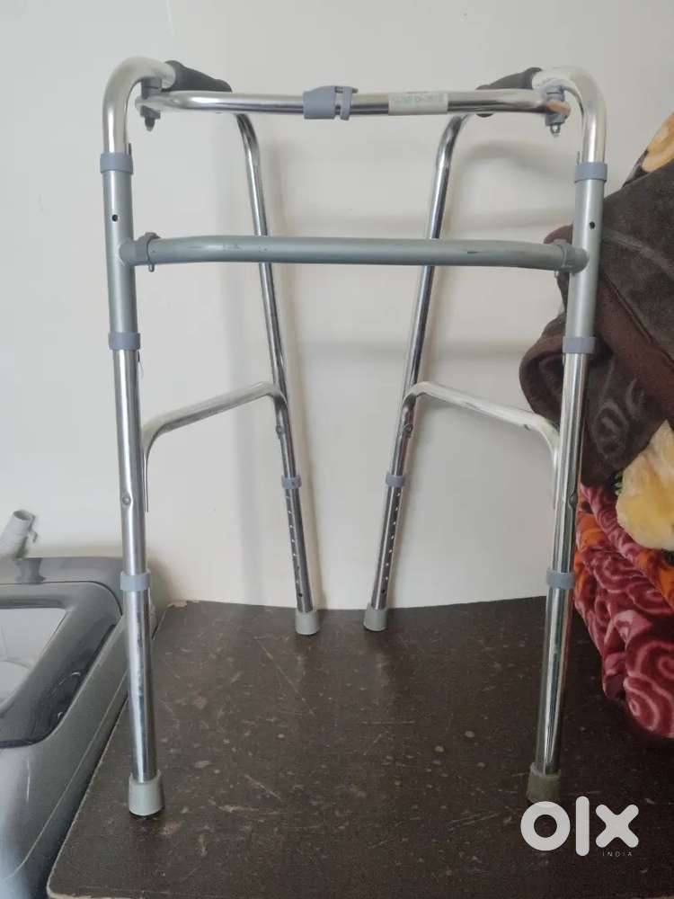 Walking stand