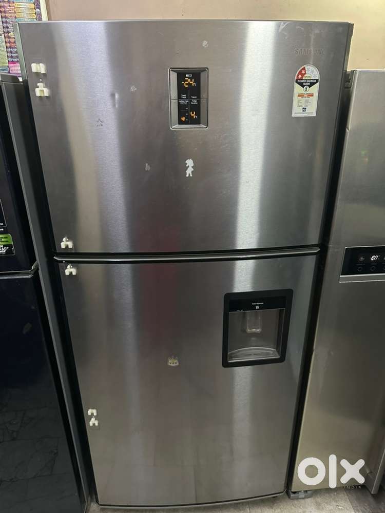 *Water dispenser* SAMSUNG 570 litres 2 star with gurantee on bill