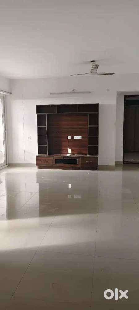2BHK FLAT FOR RENT IN AKKULAM