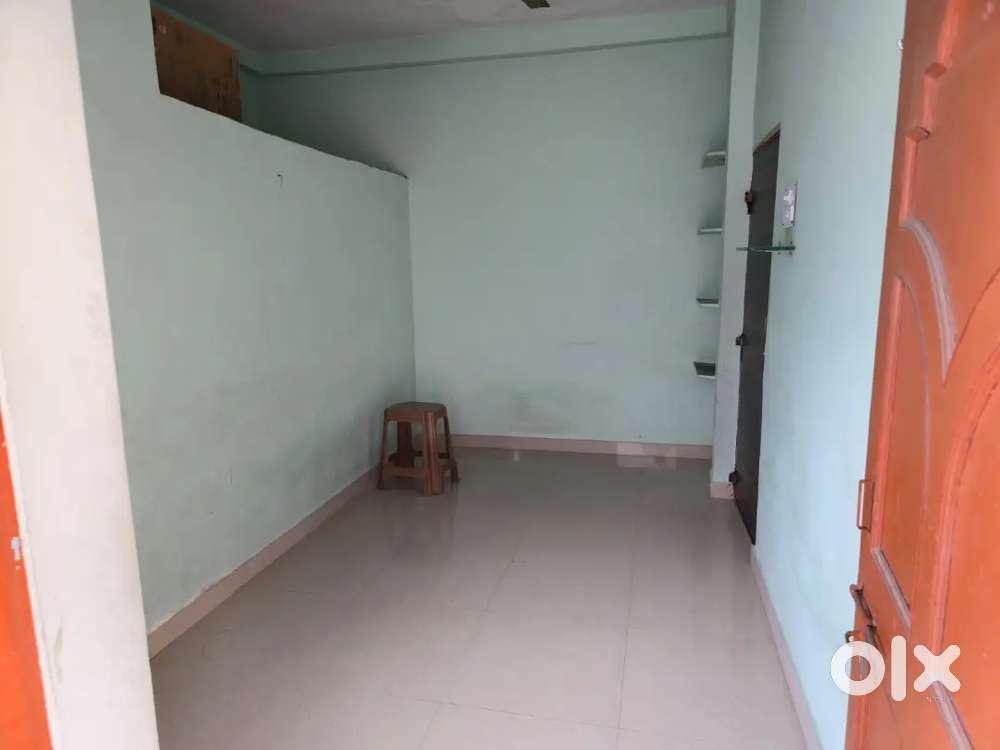 Single room for girl. Rate 3500