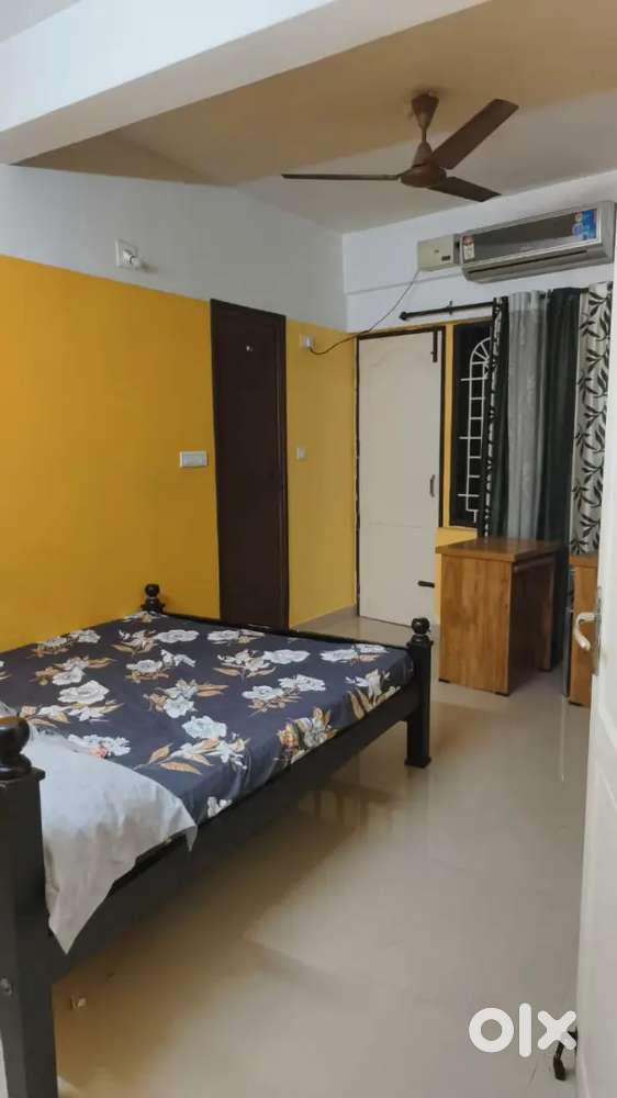 Single/double share room near fortune IAS Academy for girls