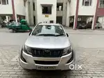 Mahindra XUV500 W6 2016