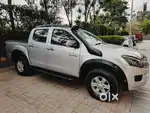Isuzu V-Cross 2016 Diesel MT 4x4 Pristine condition