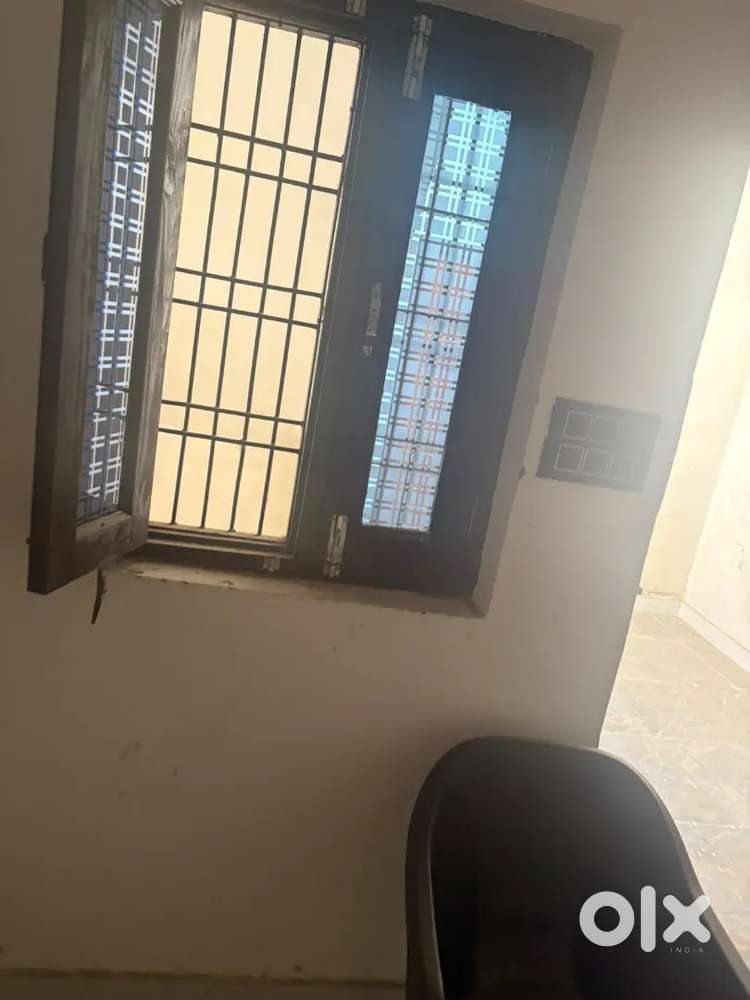 1 roomset with attach kitchen and washroom