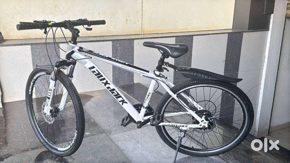 Brand new 26''  MTB Bicycle 7 Speed Gear and double disc break