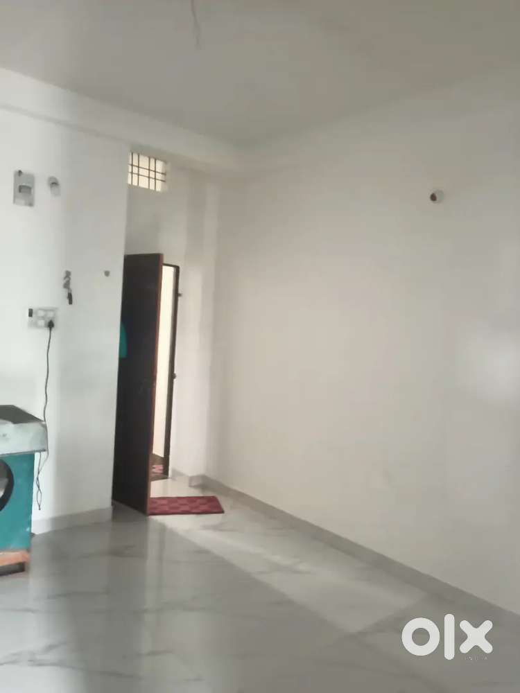 1 BHK rent in binaki mangalwari 1.5 km Dmart 200 m market