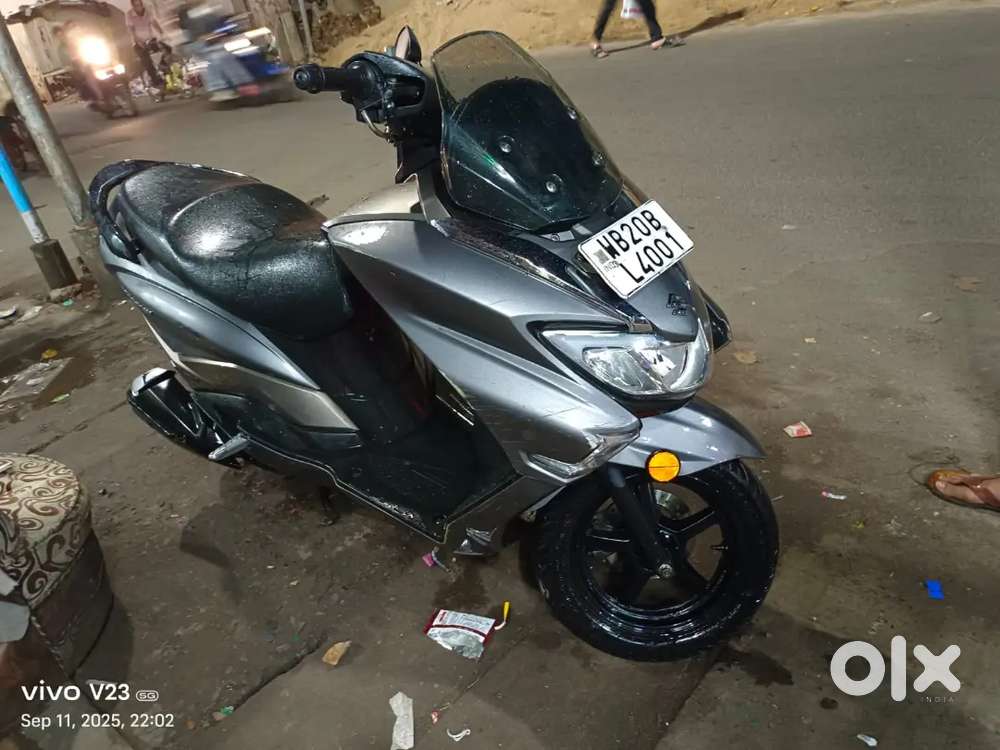 No issue good condition scooty all paper update slidely bargaining