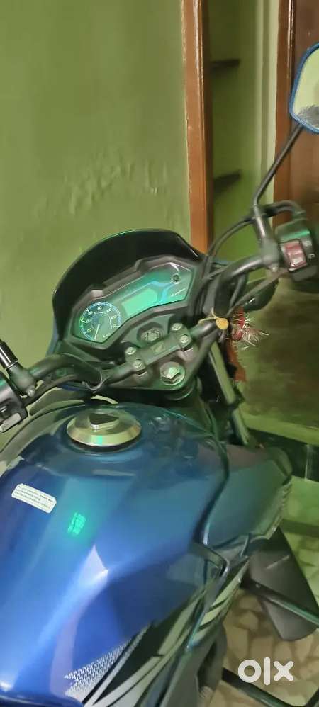 1st owner gadi kam chali hai owner car driver hai